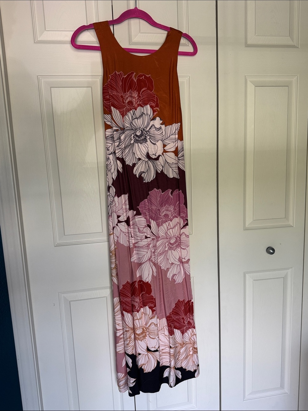 NWOT - Sleeveless Floral Maxi Dress in Rust and Pink